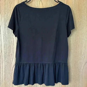 Banana republic black t shirt